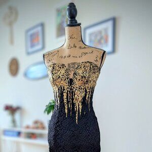 Elegant party dress - Cameo USA - Black & Gold - Small